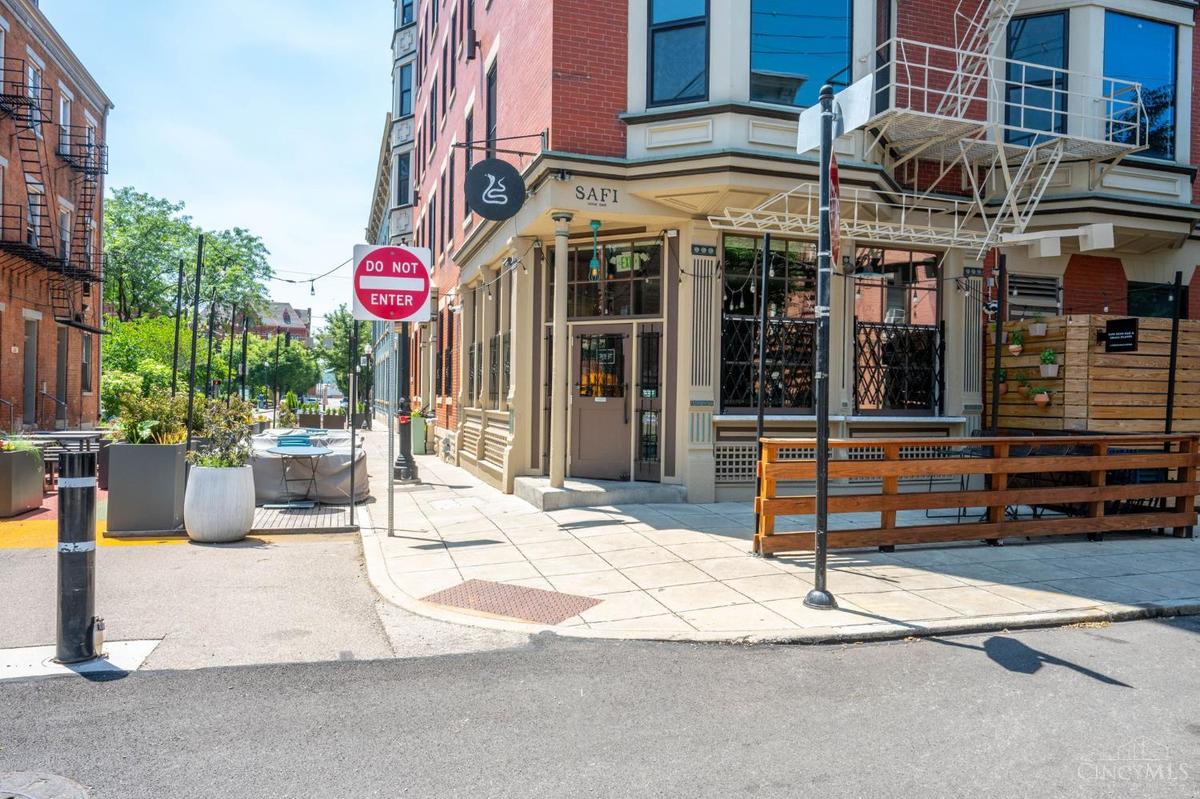 1406 Republic Street #370 - 3