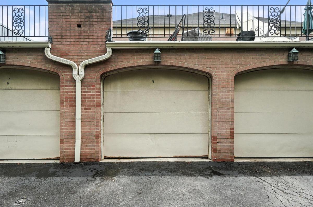 854 Rue De La Paix #128 - 2