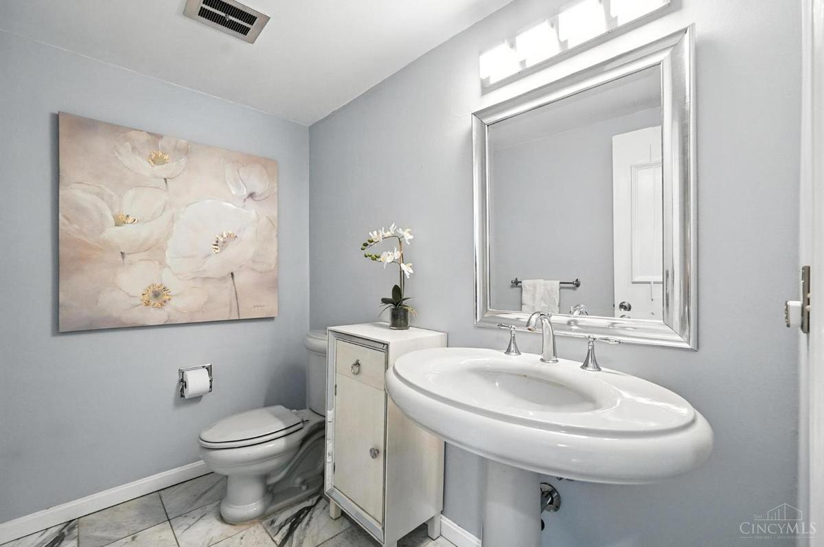 854 Rue De La Paix #128 - 3