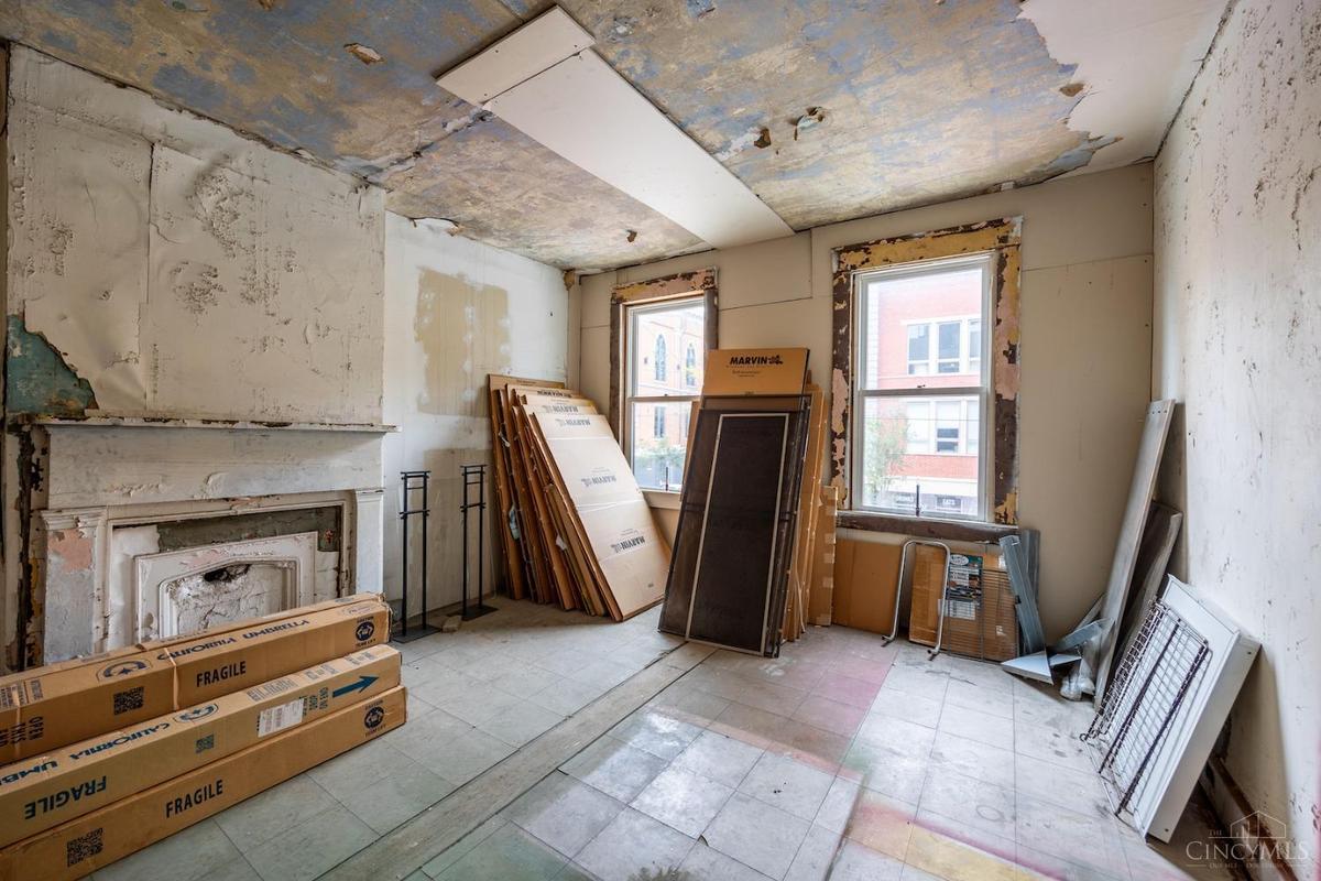 1500 Race Street - 5