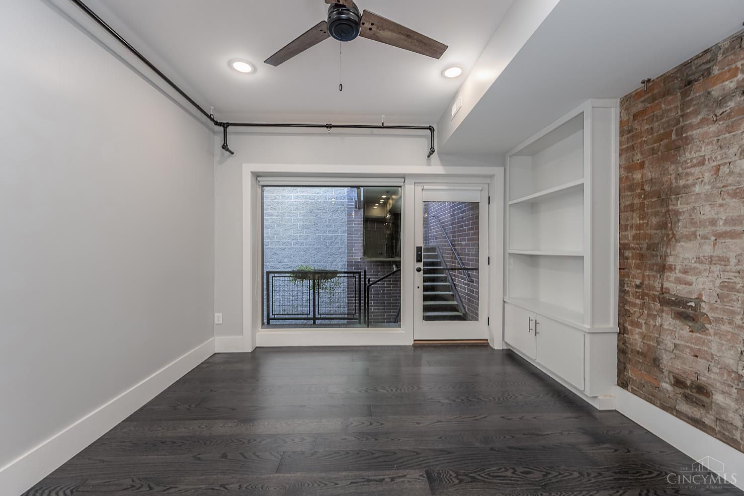 1328 Republic Street #520 - Main