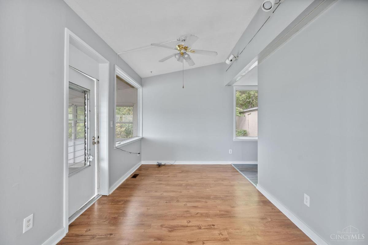 490 Mt Hope Avenue #180 - 3