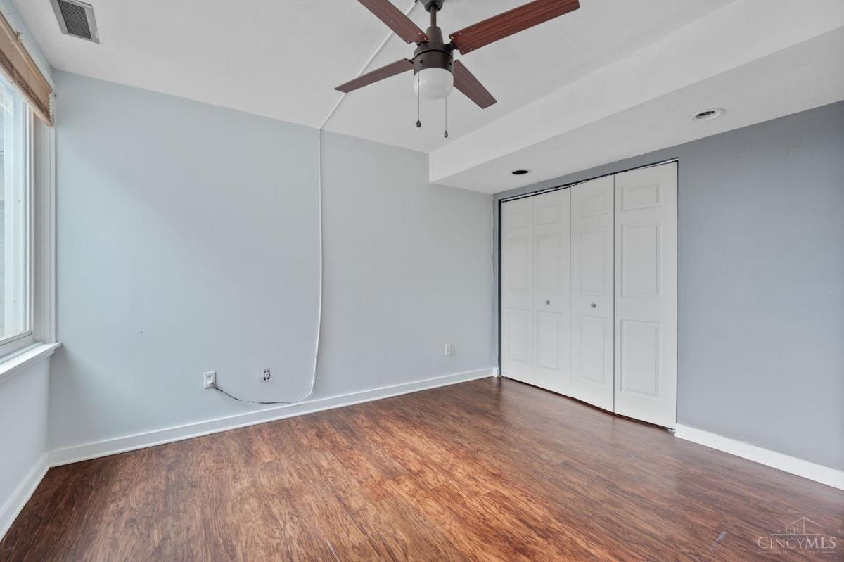 490 Mt Hope Avenue #180 - 5