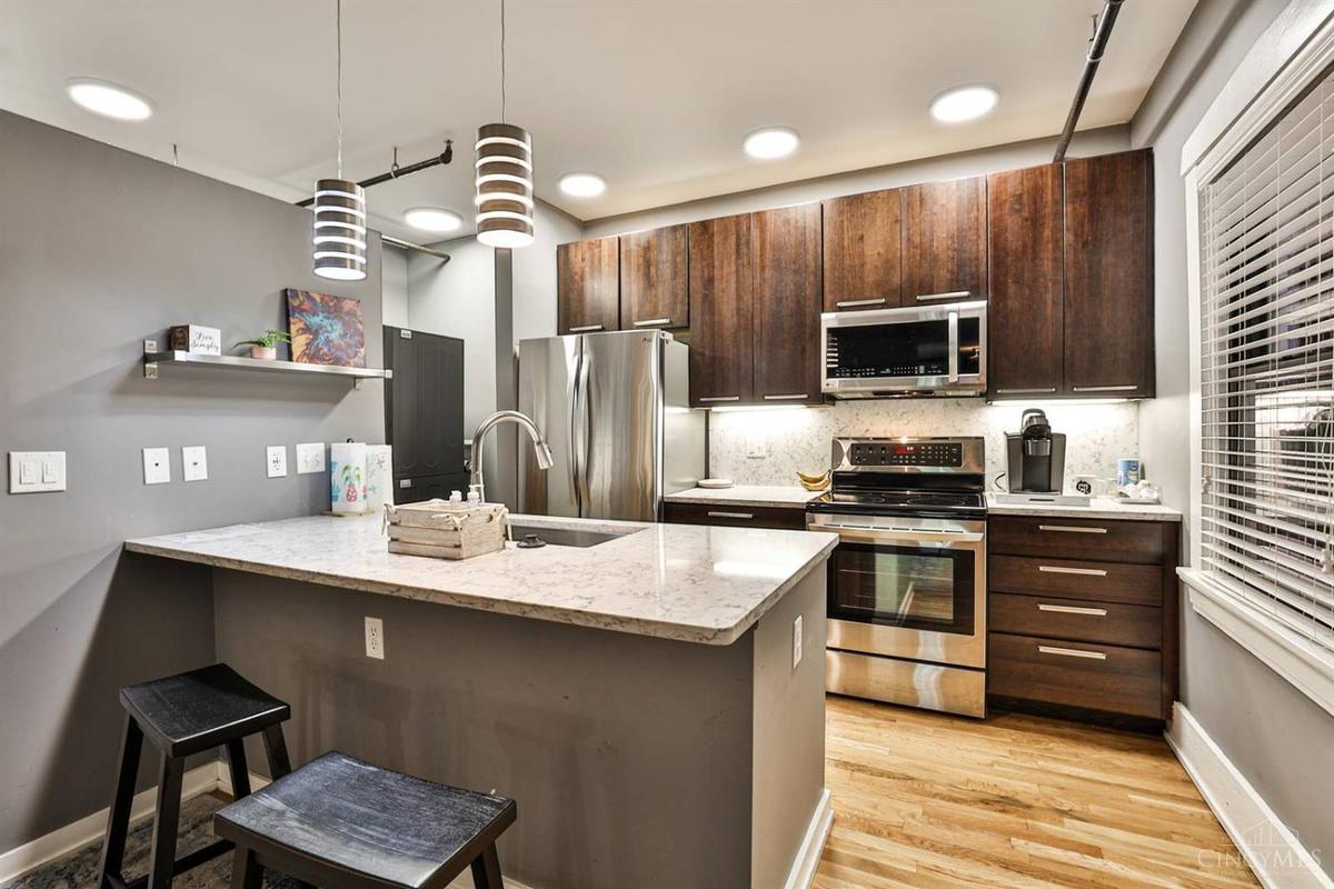 1415 Vine Street #480 - 5