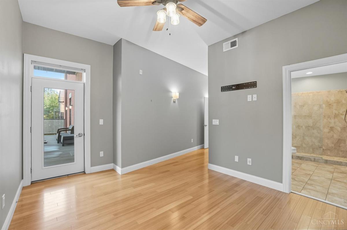 1331 Vine Street #339 - 5