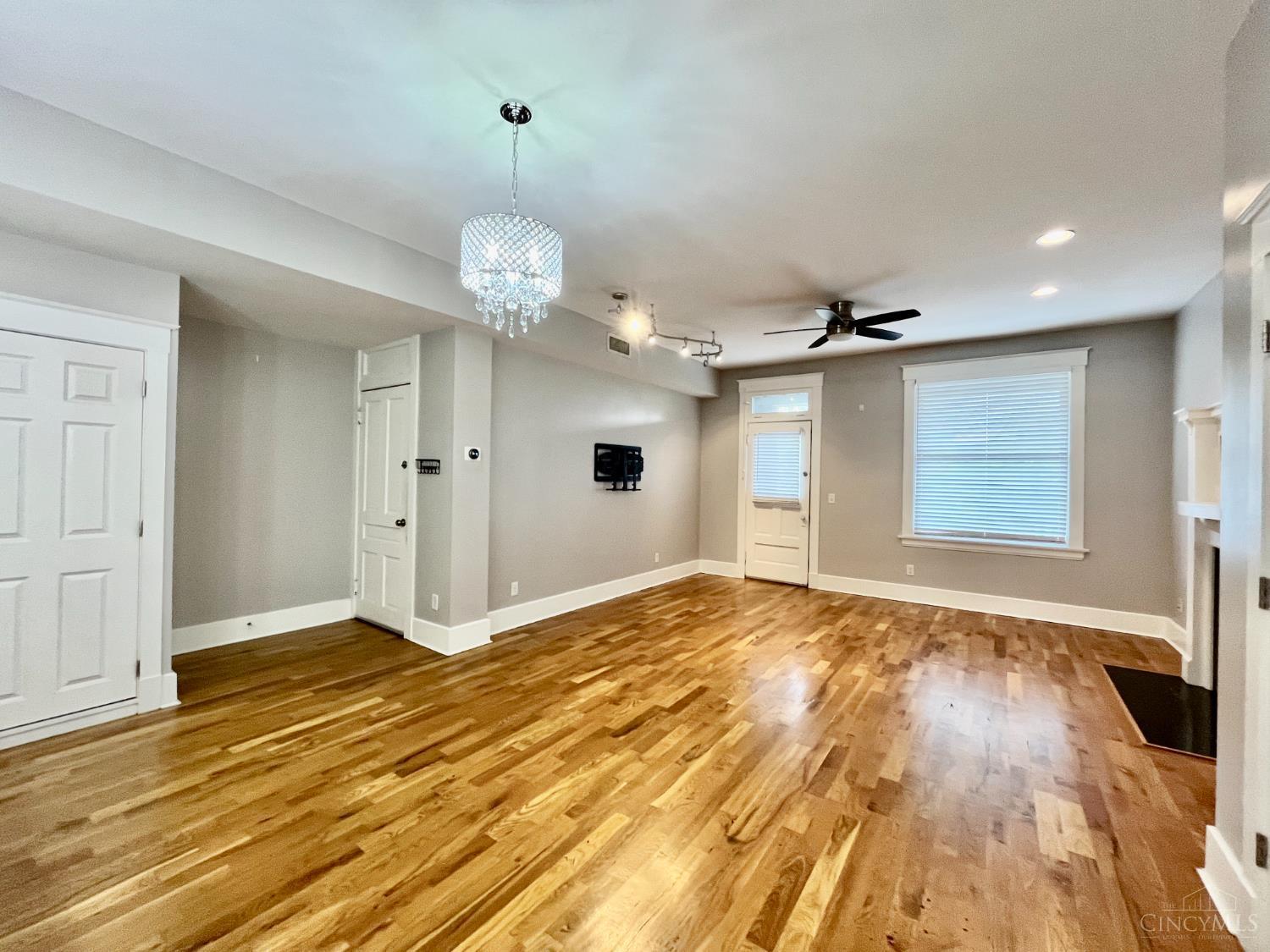 709 E McMillan Street #409 - Main