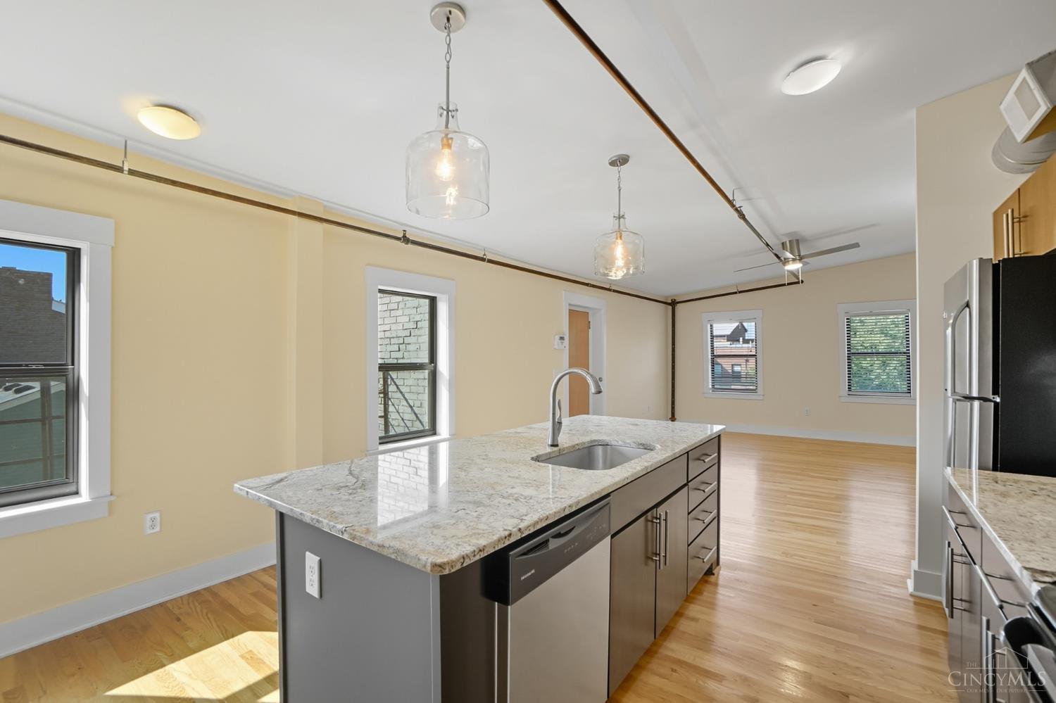 1412 Republic Street #374 - Main