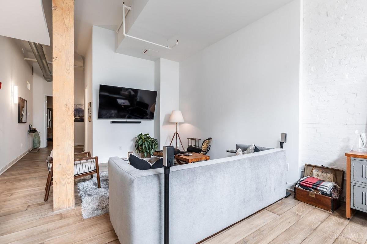 813 Broadway Street #315 - 3