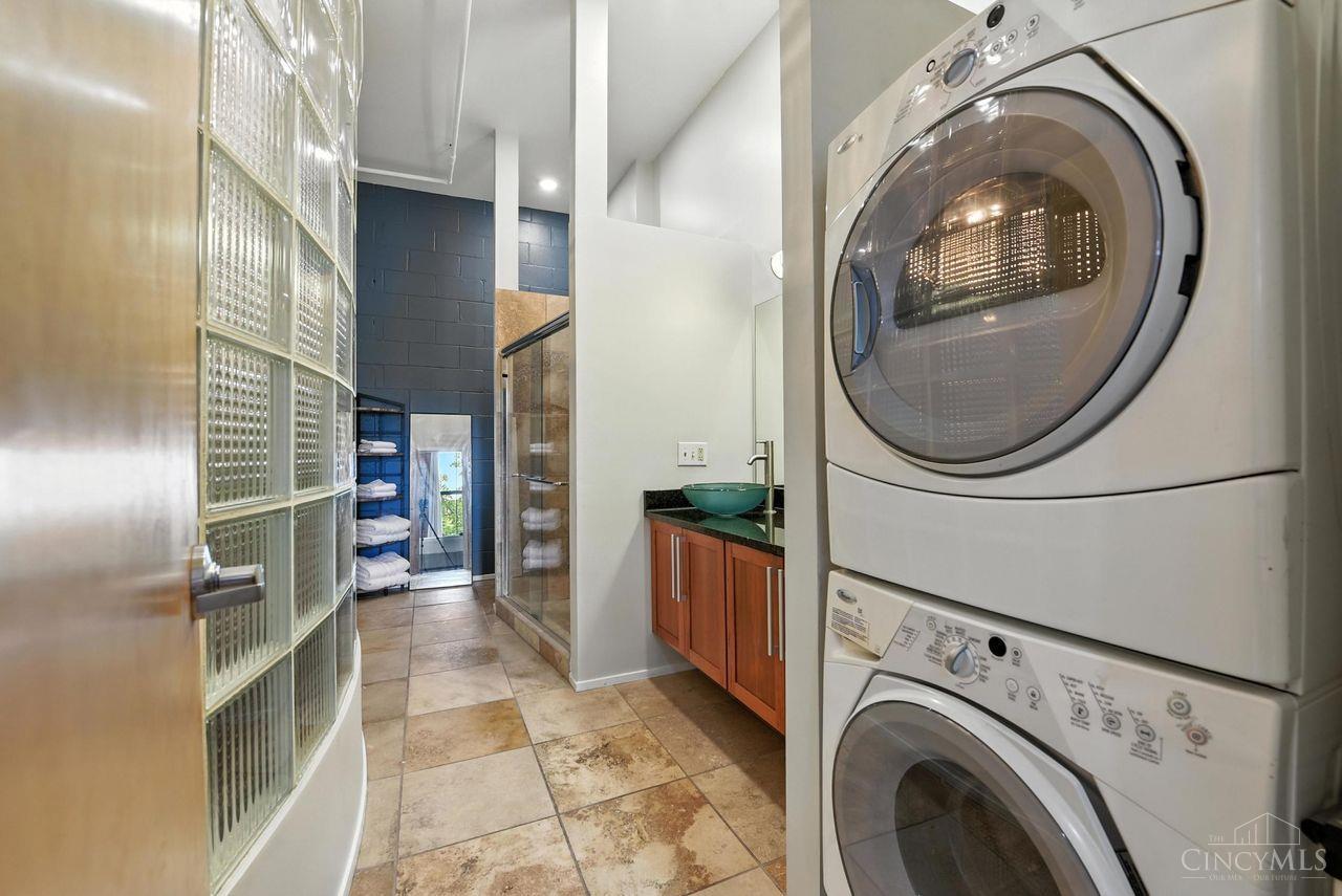 1214 Vine Street #380 - Main