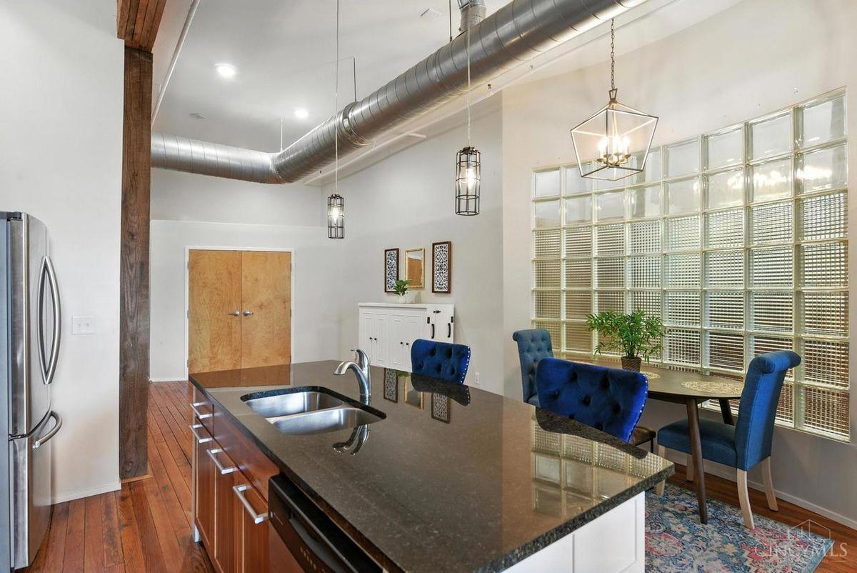 1214 Vine Street #380 - 3