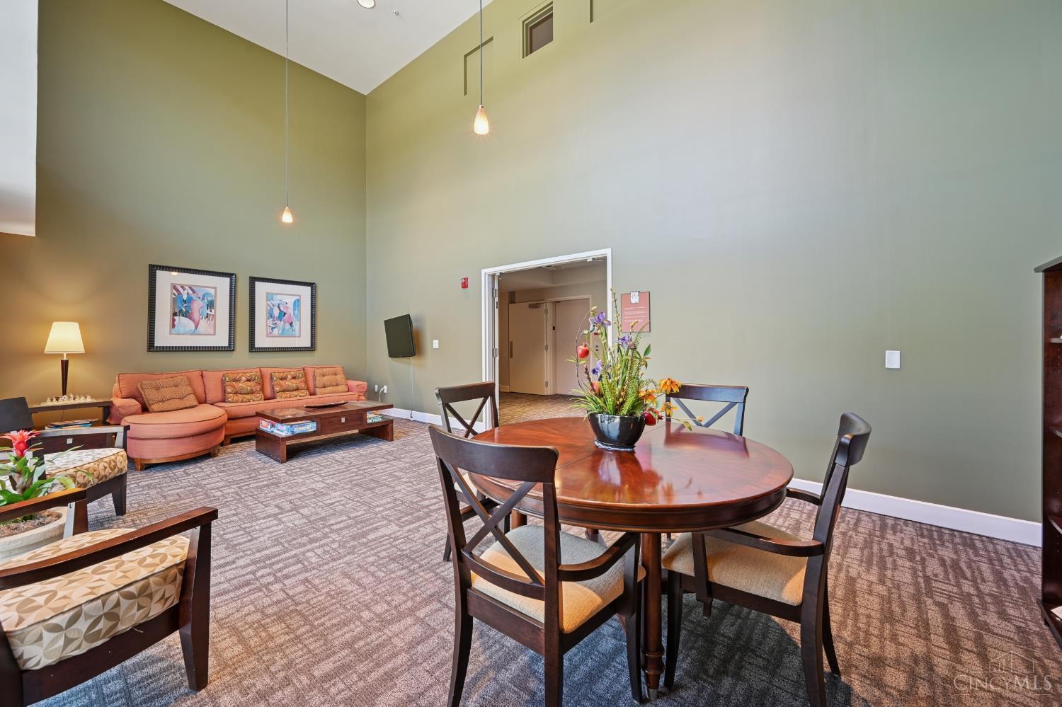 2260 Riverside Drive #201 - Main