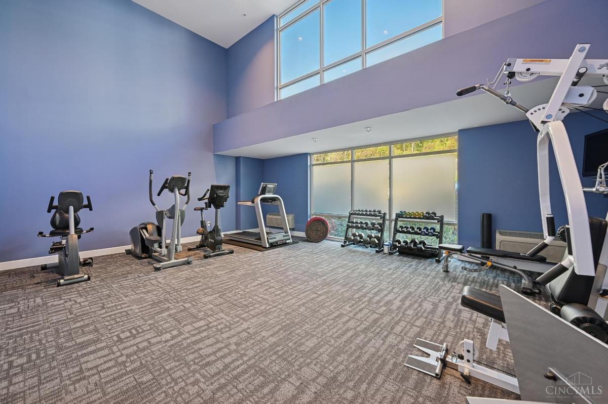 2260 Riverside Drive #201 - 2