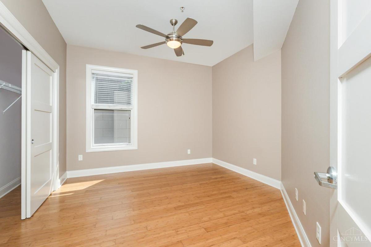 1326 Vine Street #410 - 2