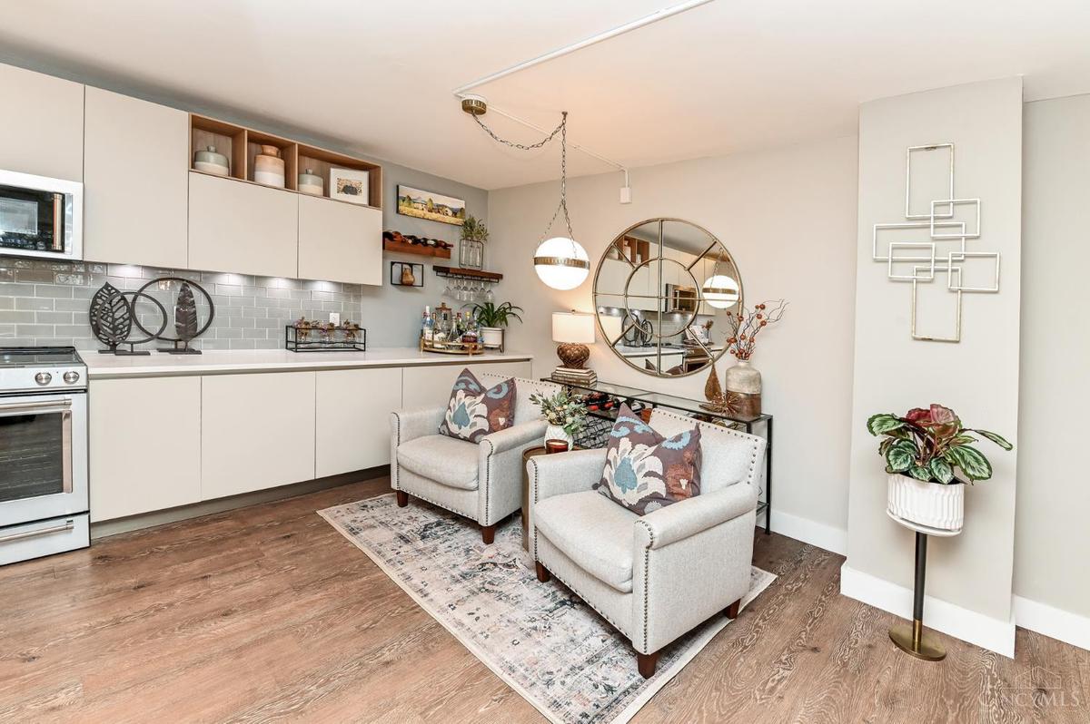 2401 Ingleside Avenue #143 - 3