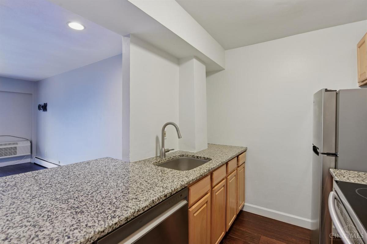 1815 WM H Taft Road #204 - 3