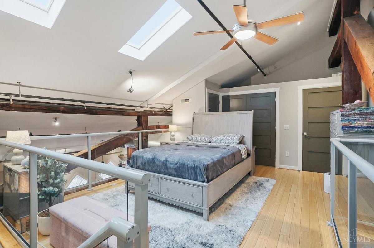 1202 Main Street #16 - 4