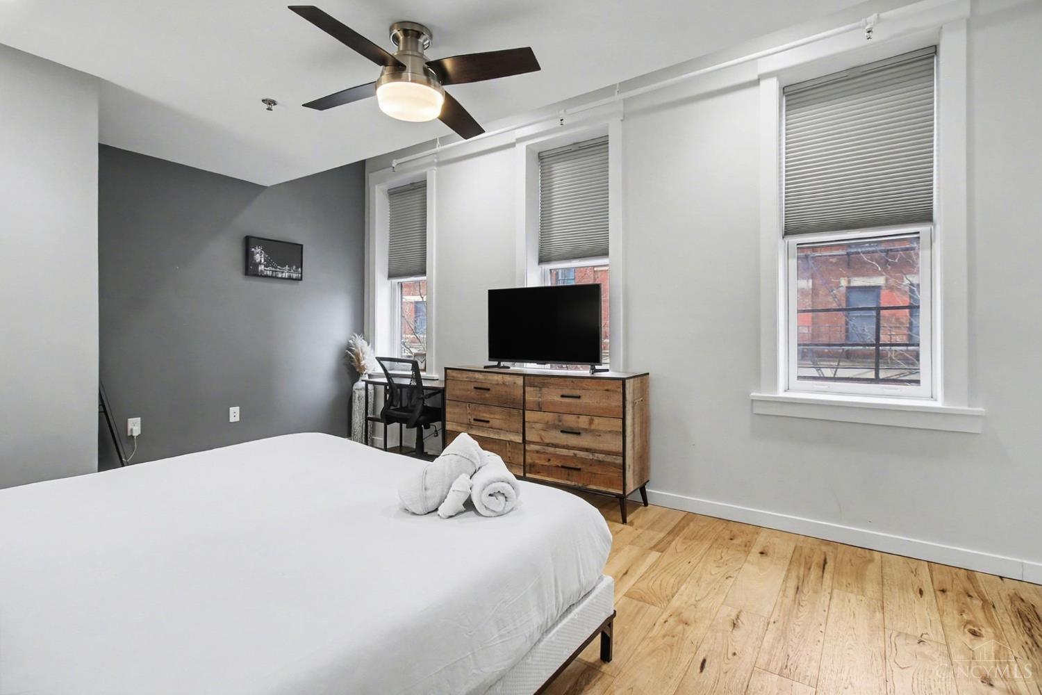 35 E 13th Street #202 - Main