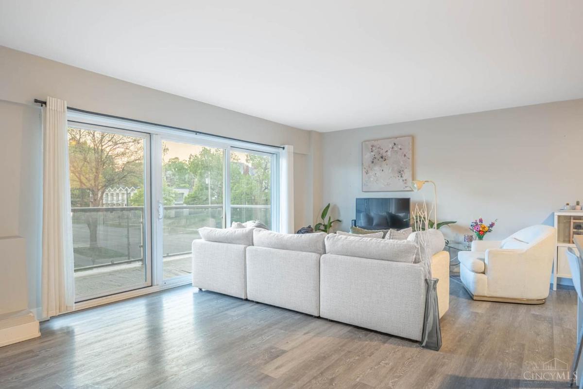 2200 Victory Parkway #710 - 2