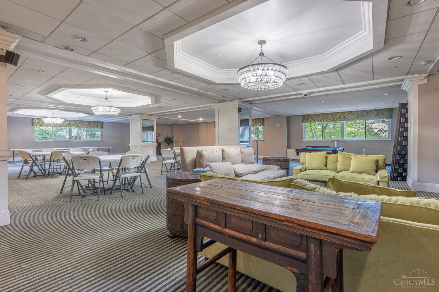 2200 Victory Parkway #710 - 4