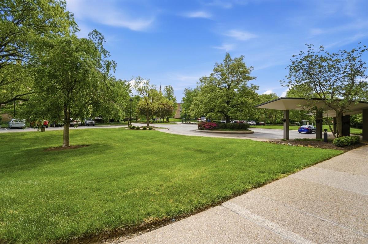 2324 Madison Road #1502 - 2