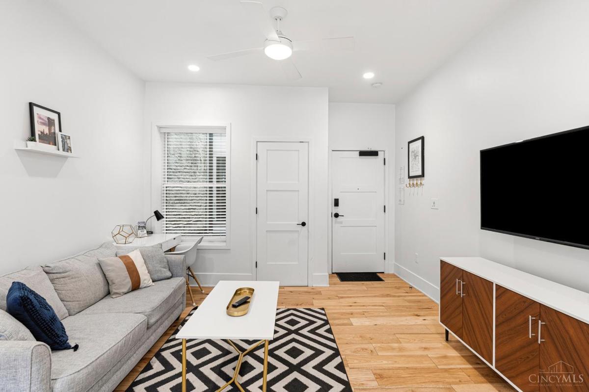 32 E Court Street #203 - 5