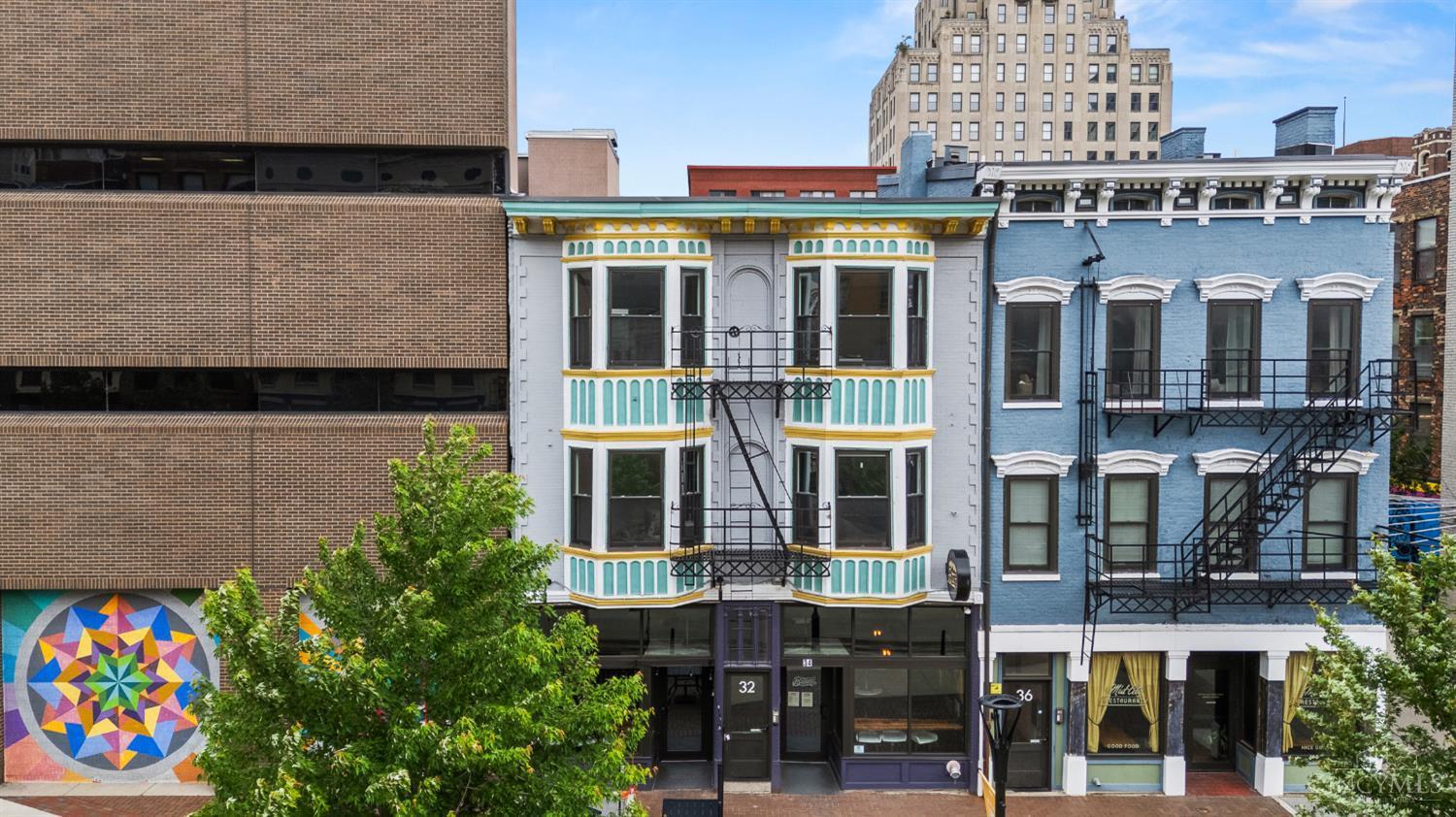 32 E Court Street #203 - 3
