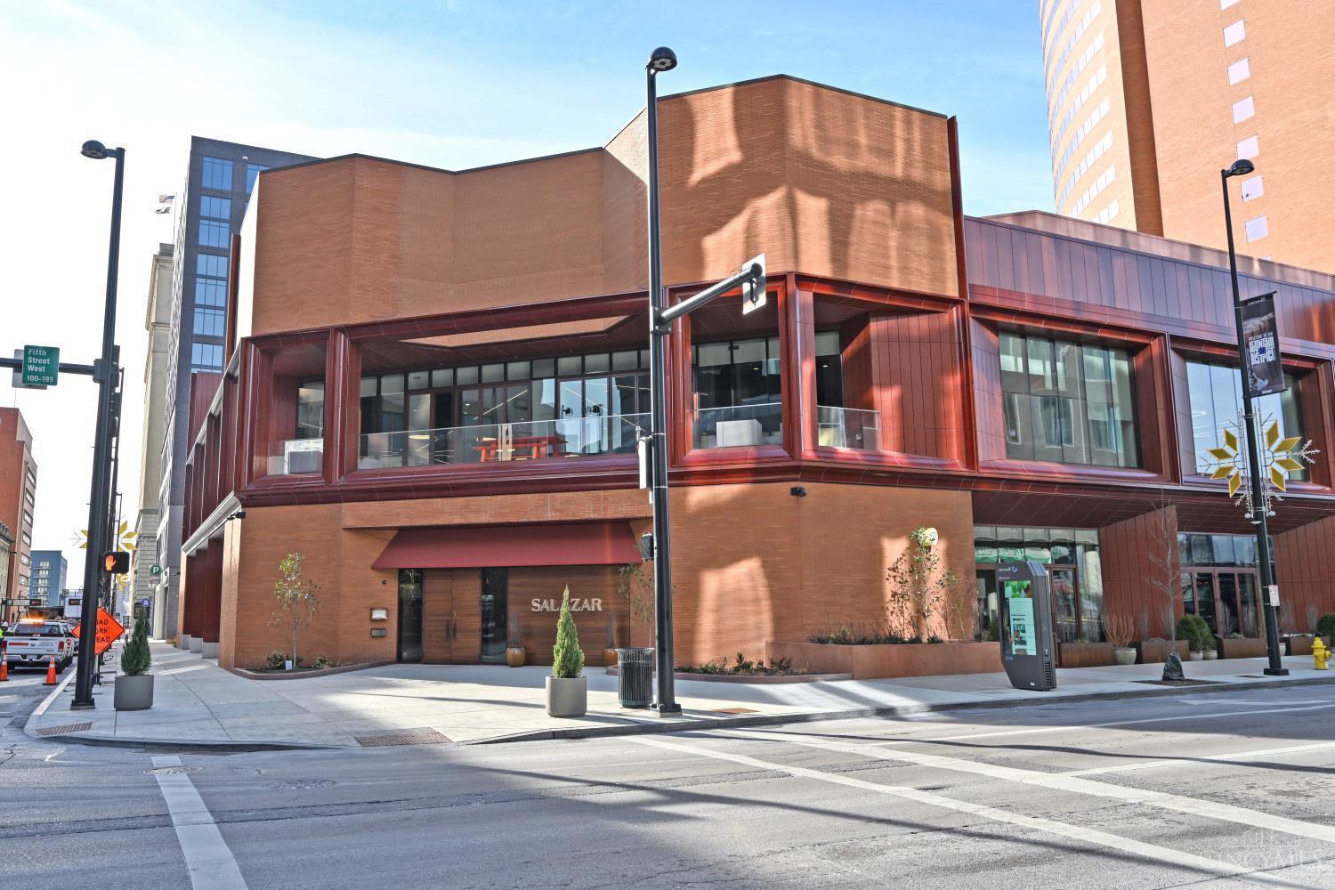 353 W Fourth Street #600 - Main
