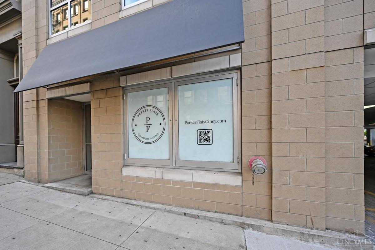 353 W Fourth Street #600 - 2