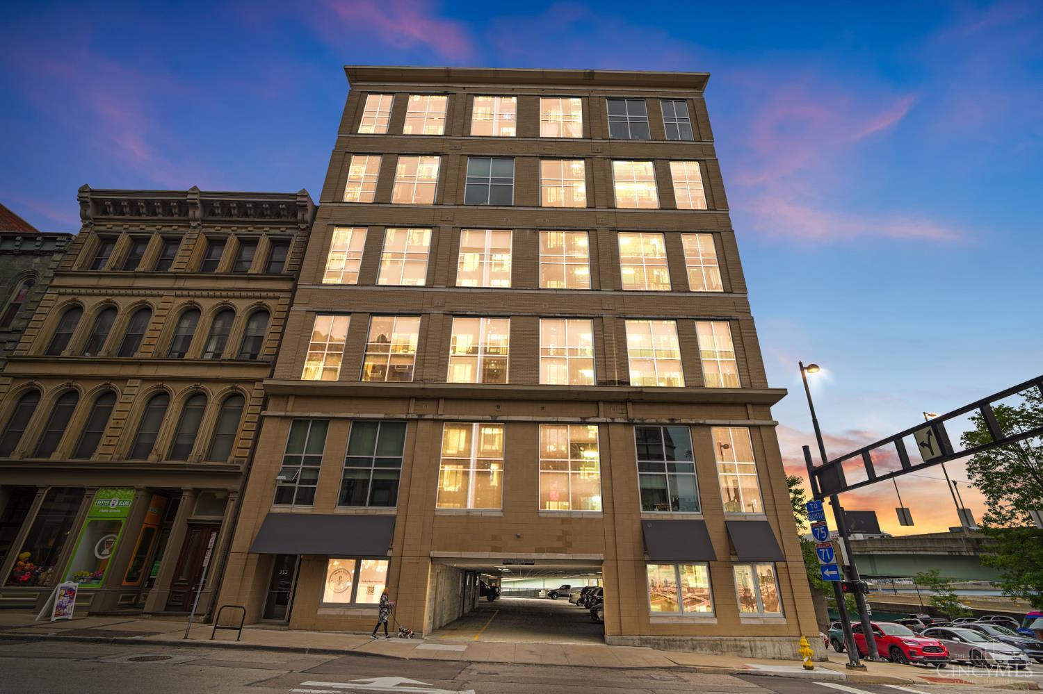 353 W Fourth Street #401 - Main