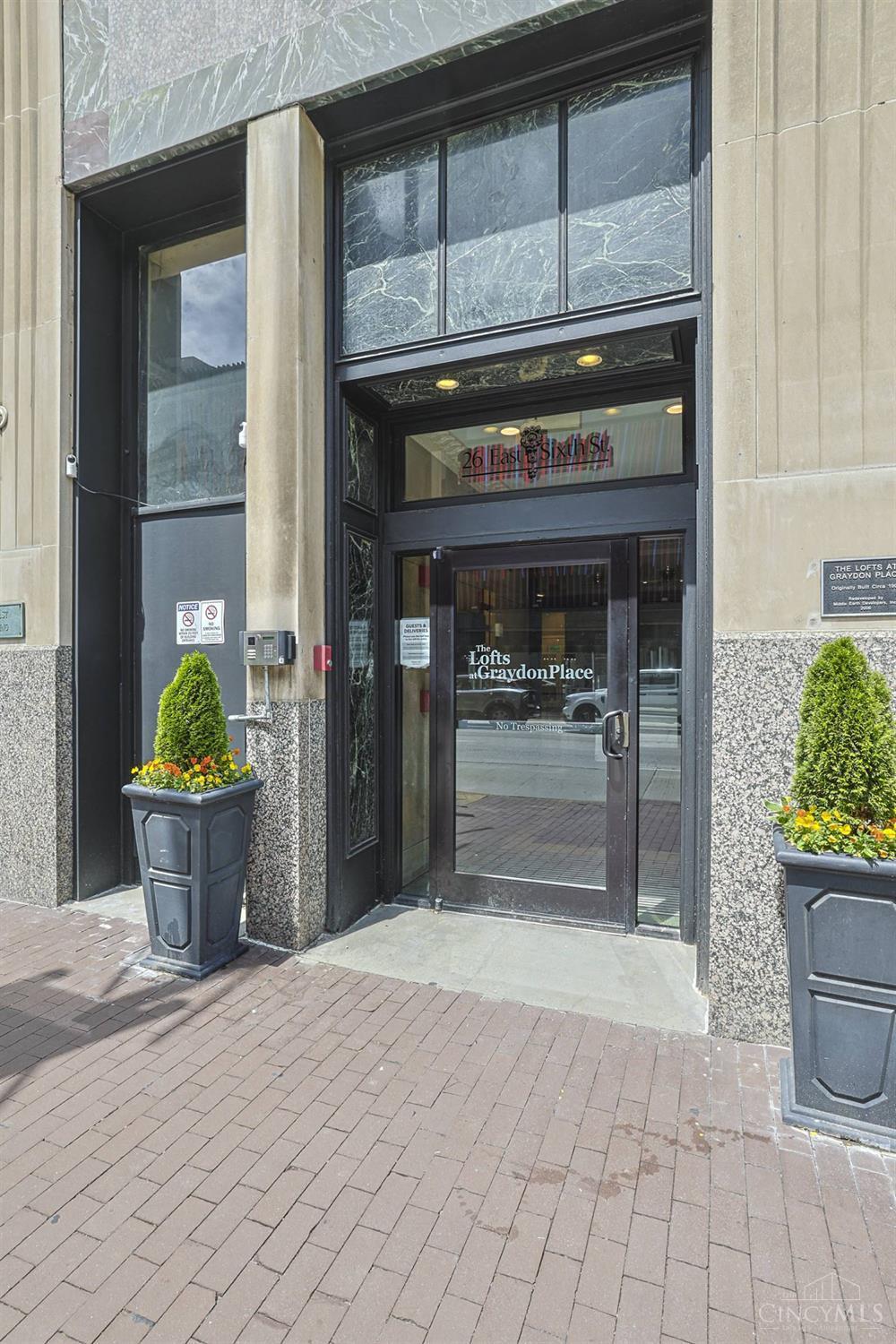 26 E Sixth Street #504 - Main