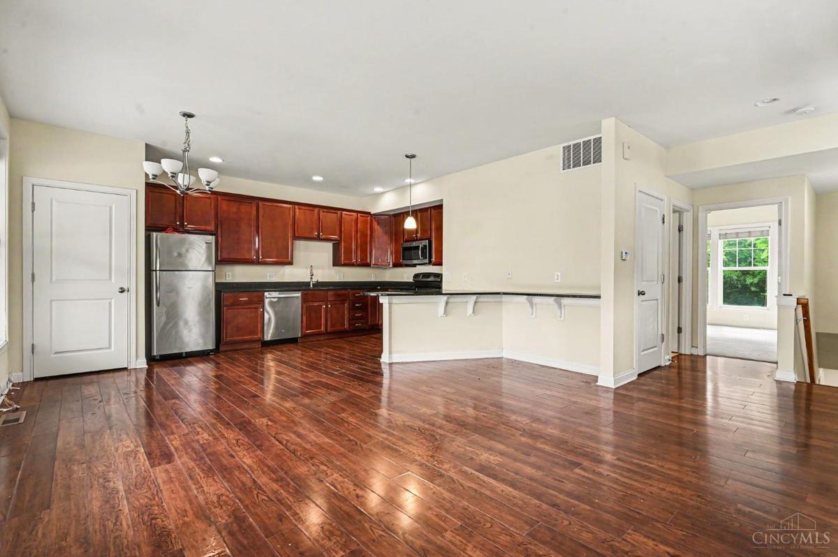 2926 Eden Avenue #I-2926 - 3