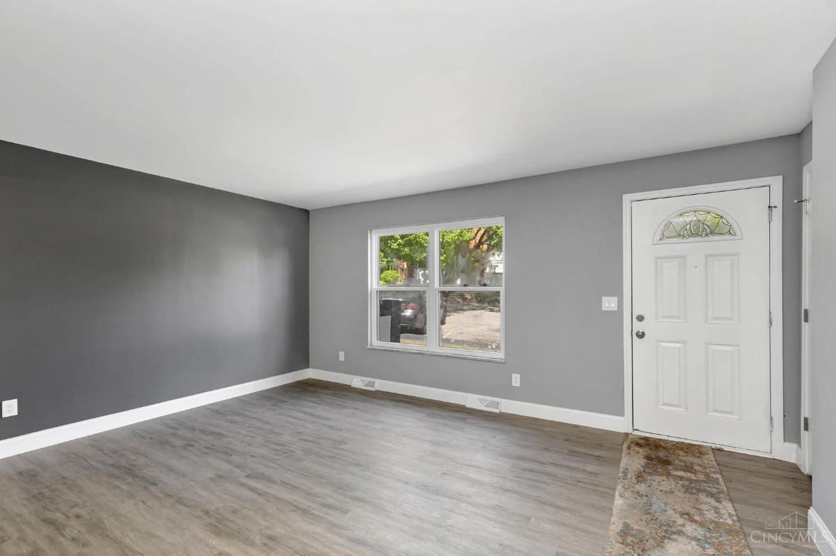 2687 Westwood Northern Boulevard #B-3 - 4