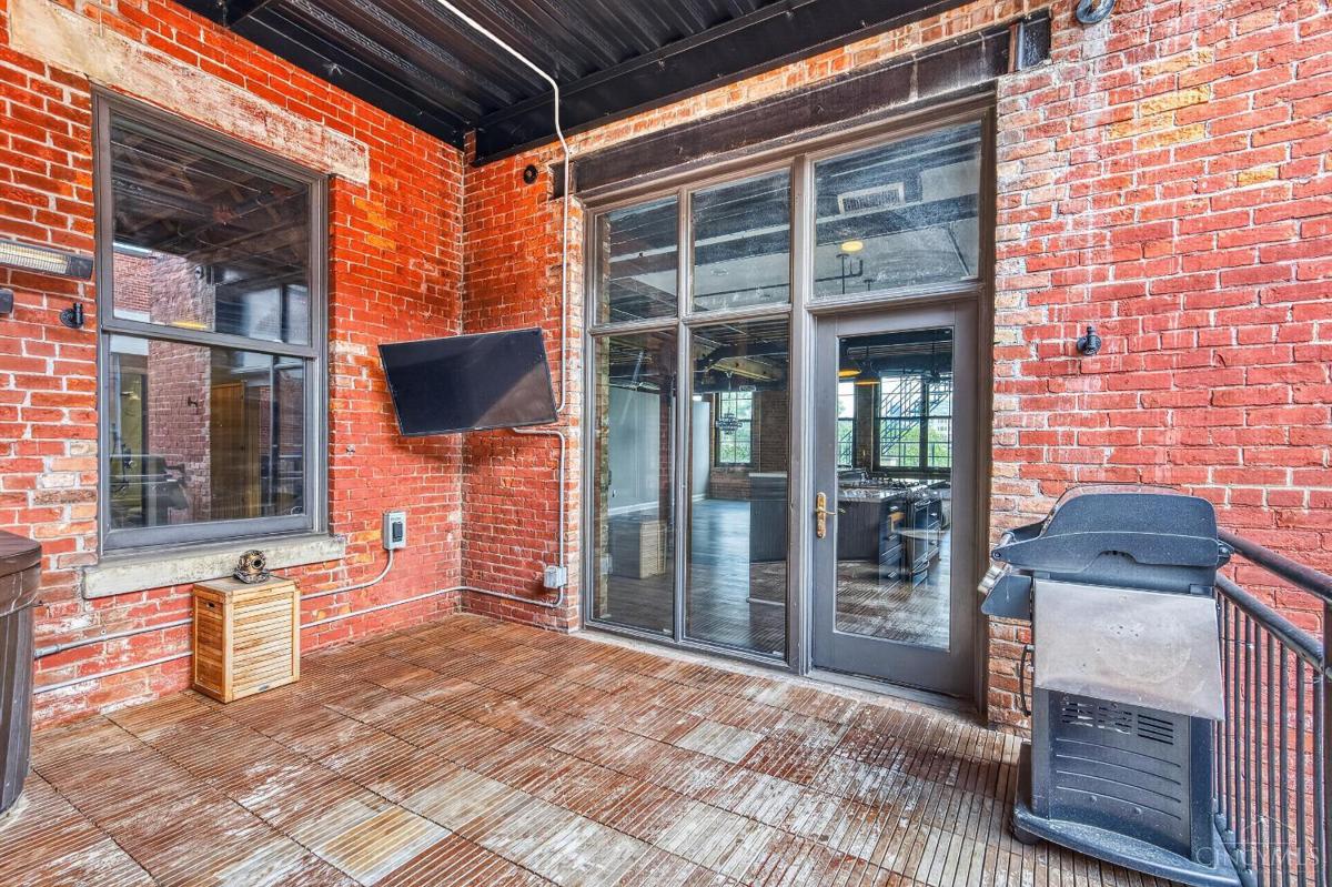 214 E Fourteenth Street #3A - 3