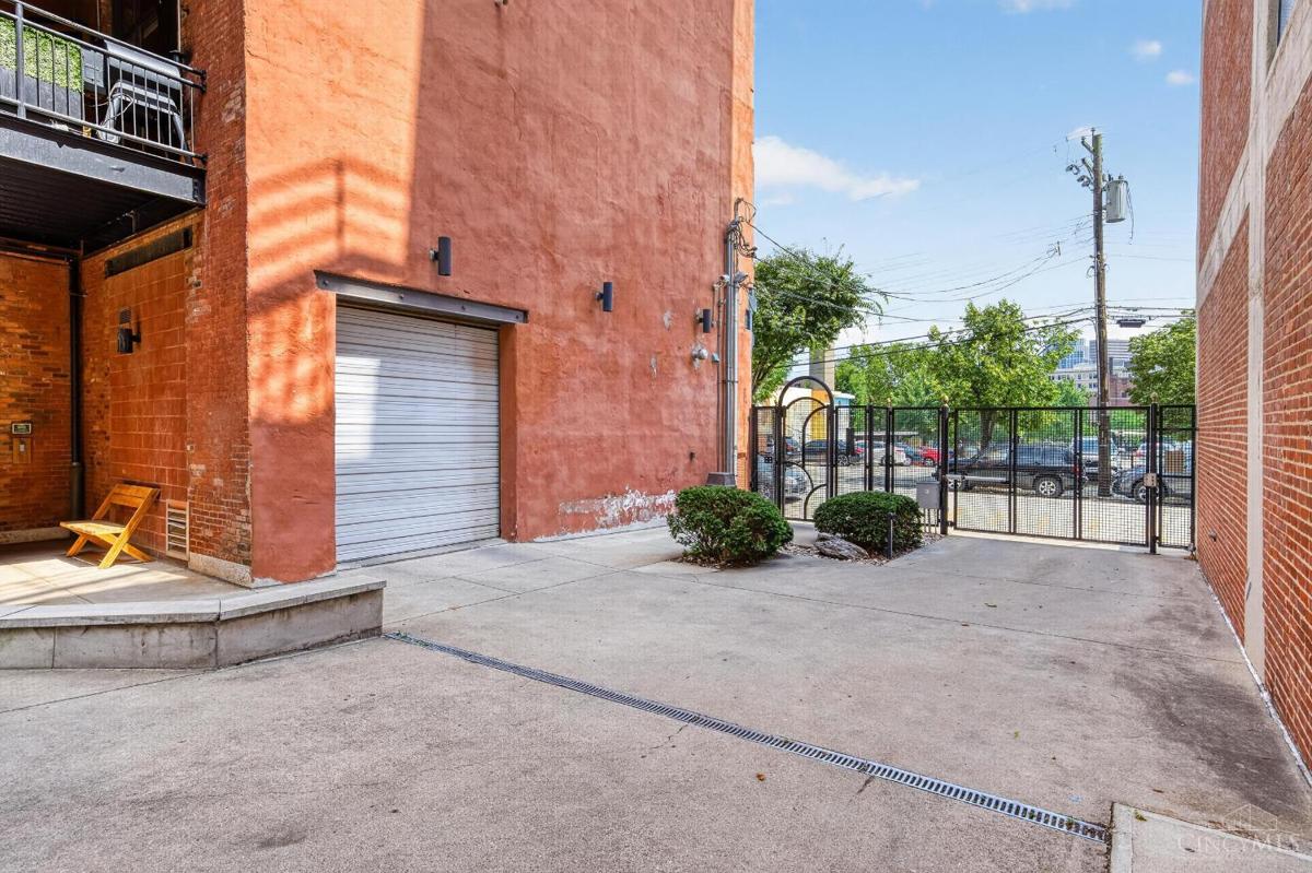 214 E Fourteenth Street #3A - 5