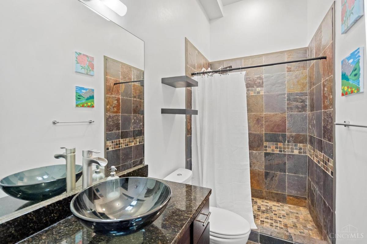 1202 Main Street #1 - 2