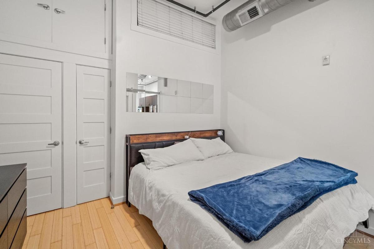 1202 Main Street #1 - 4