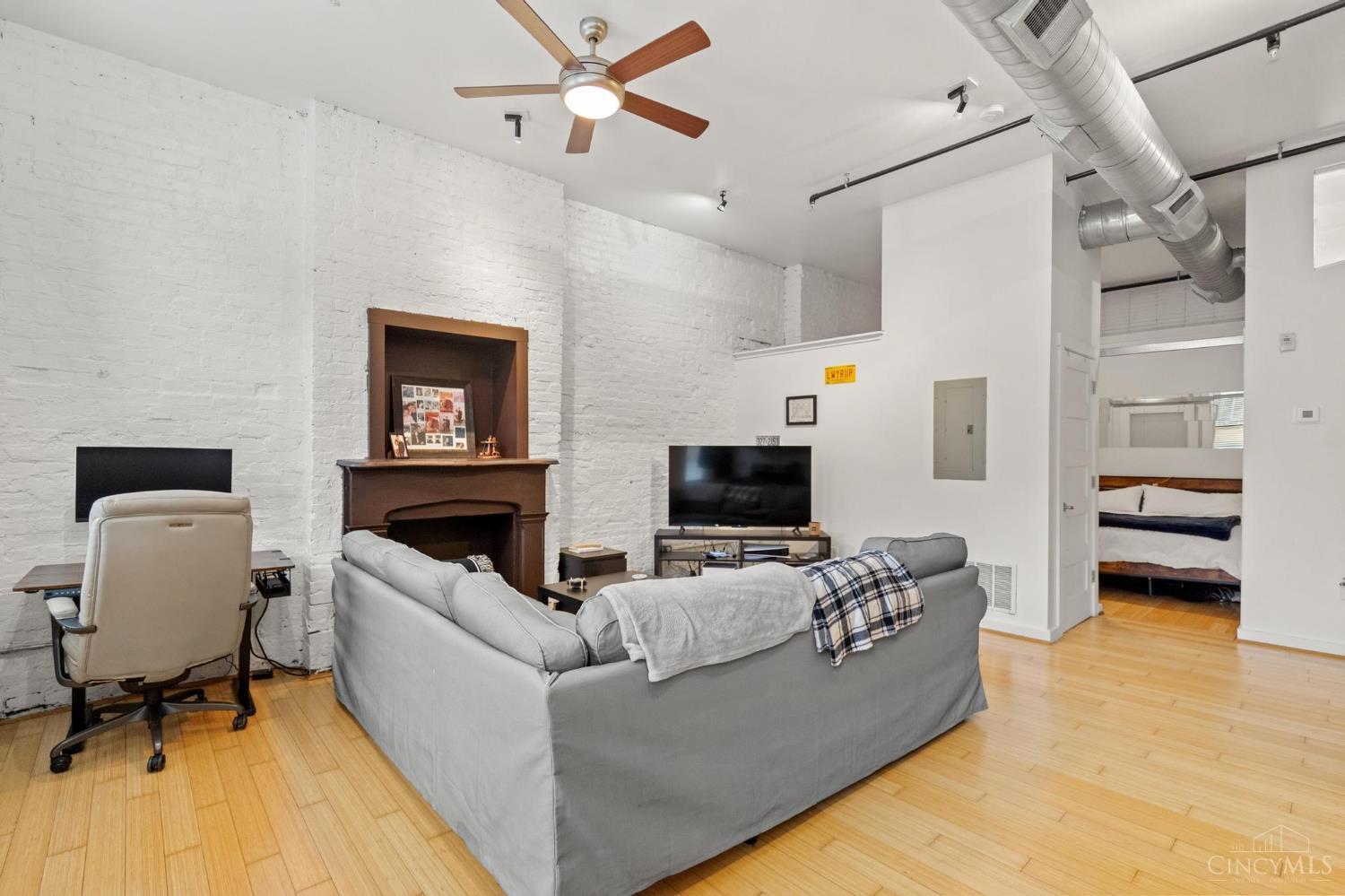 1202 Main Street #1 - 5