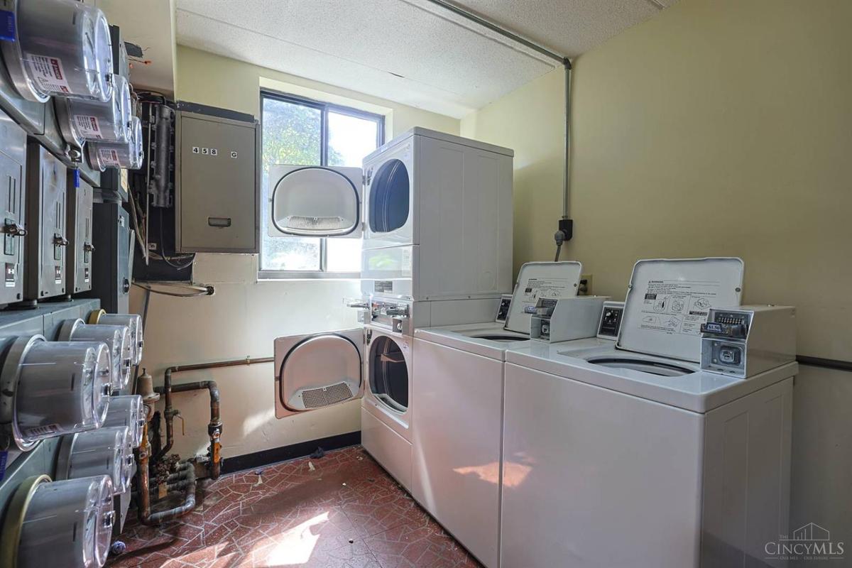 458 Grand Avenue #1 - 2