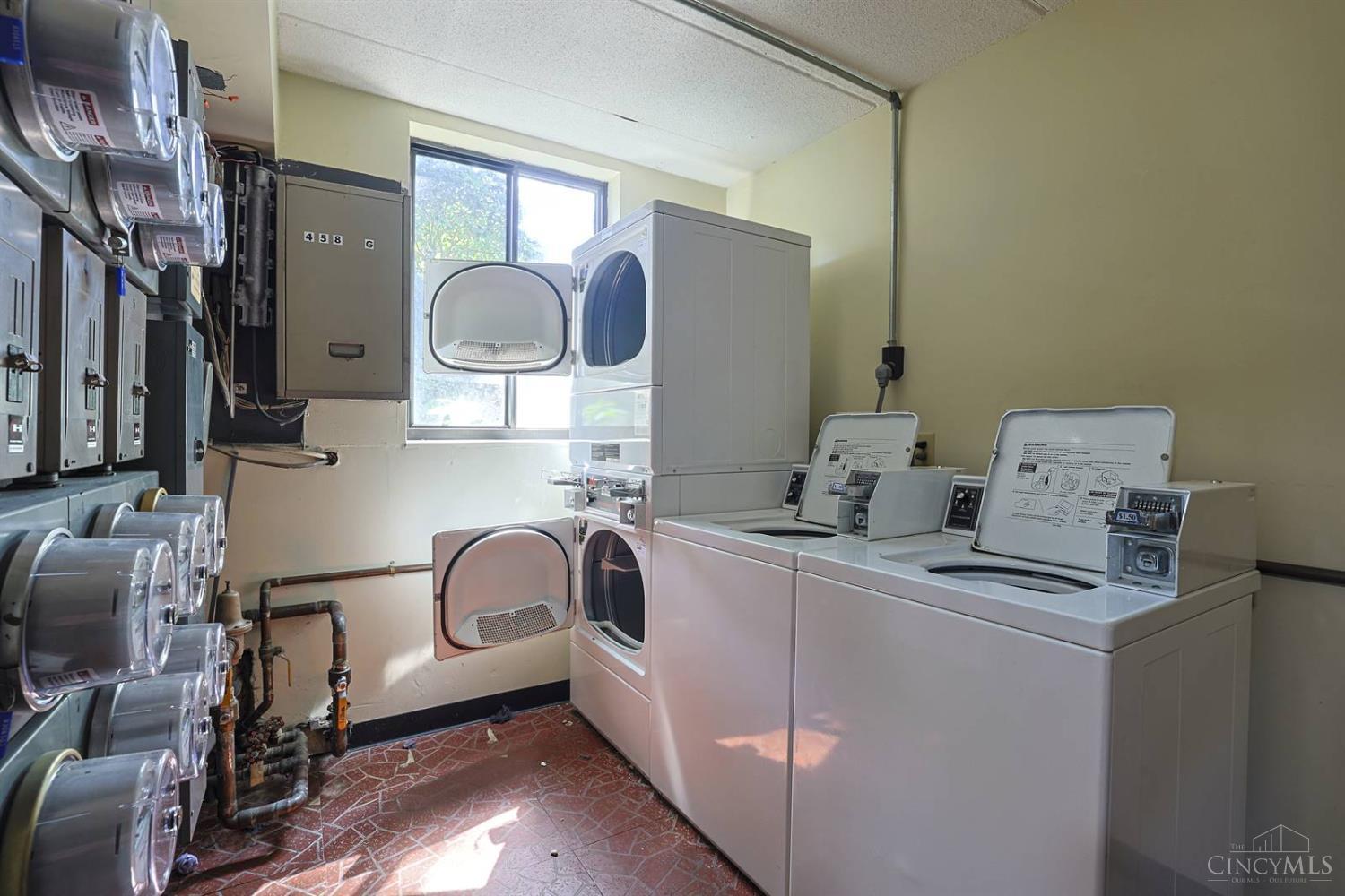 458 Grand Avenue #1 - 2