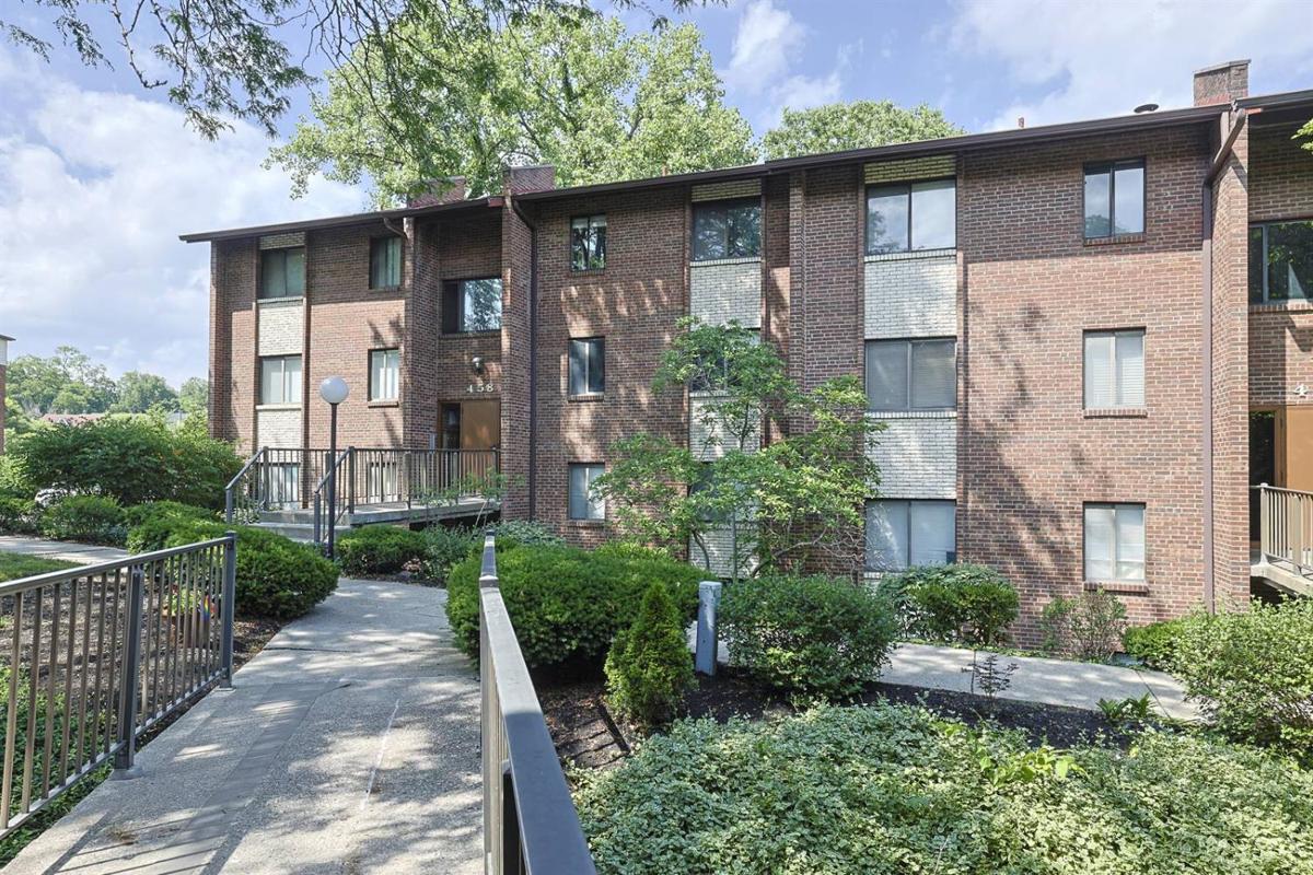458 Grand Avenue #1 - 3