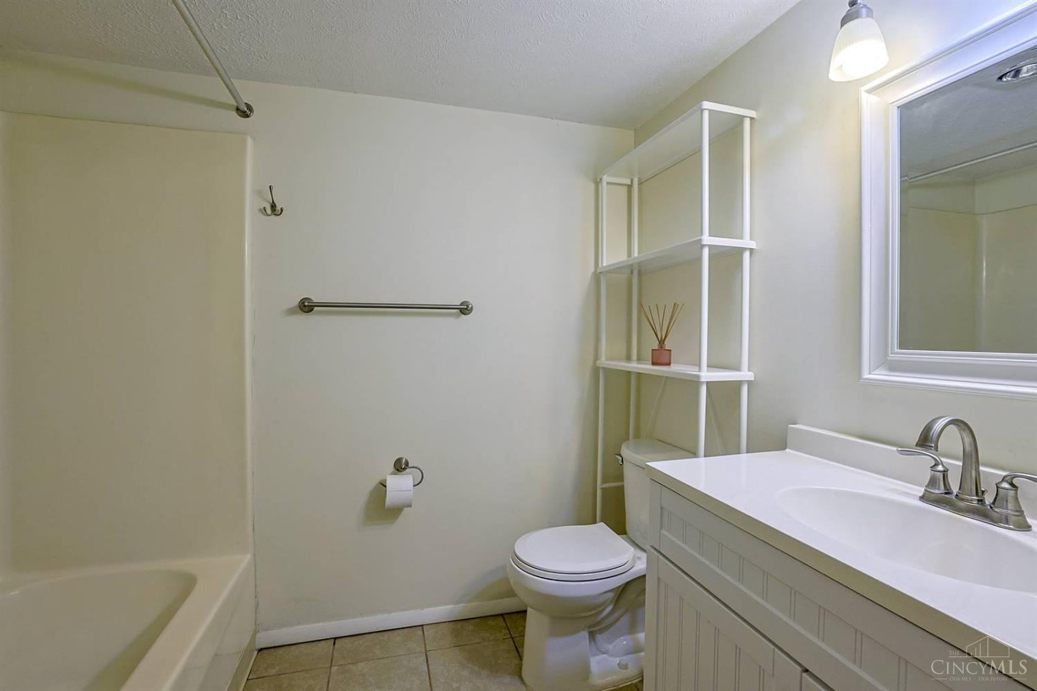 458 Grand Avenue #1 - 4