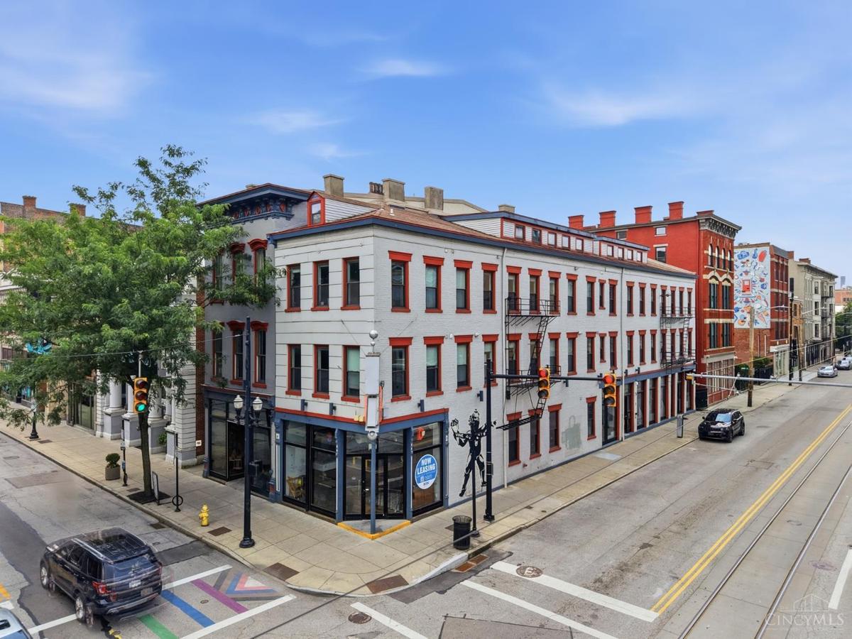 5 W Twelfth Street #9 - 4