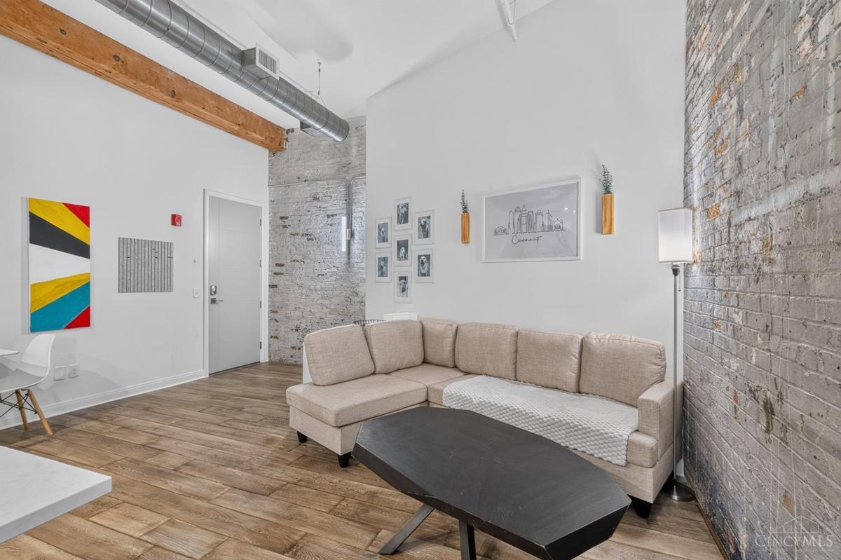 813 Broadway Street #302 - 5
