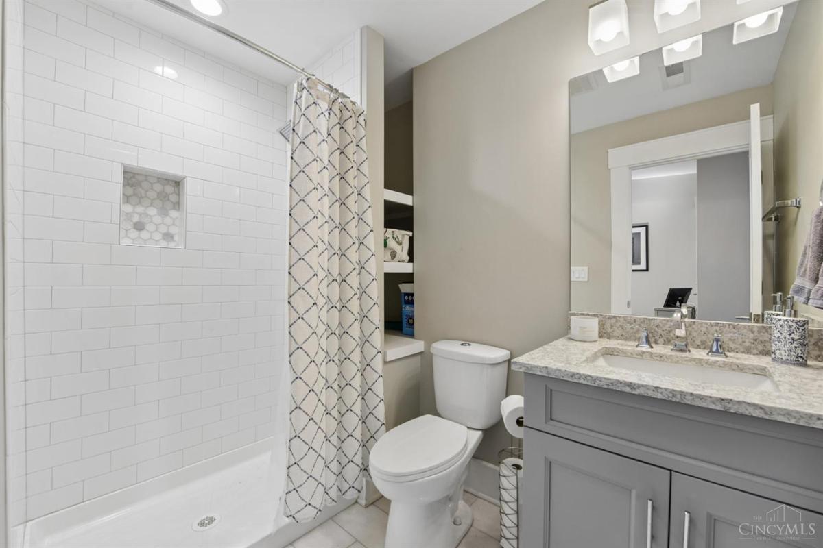817 Broadway Street #3 - 2