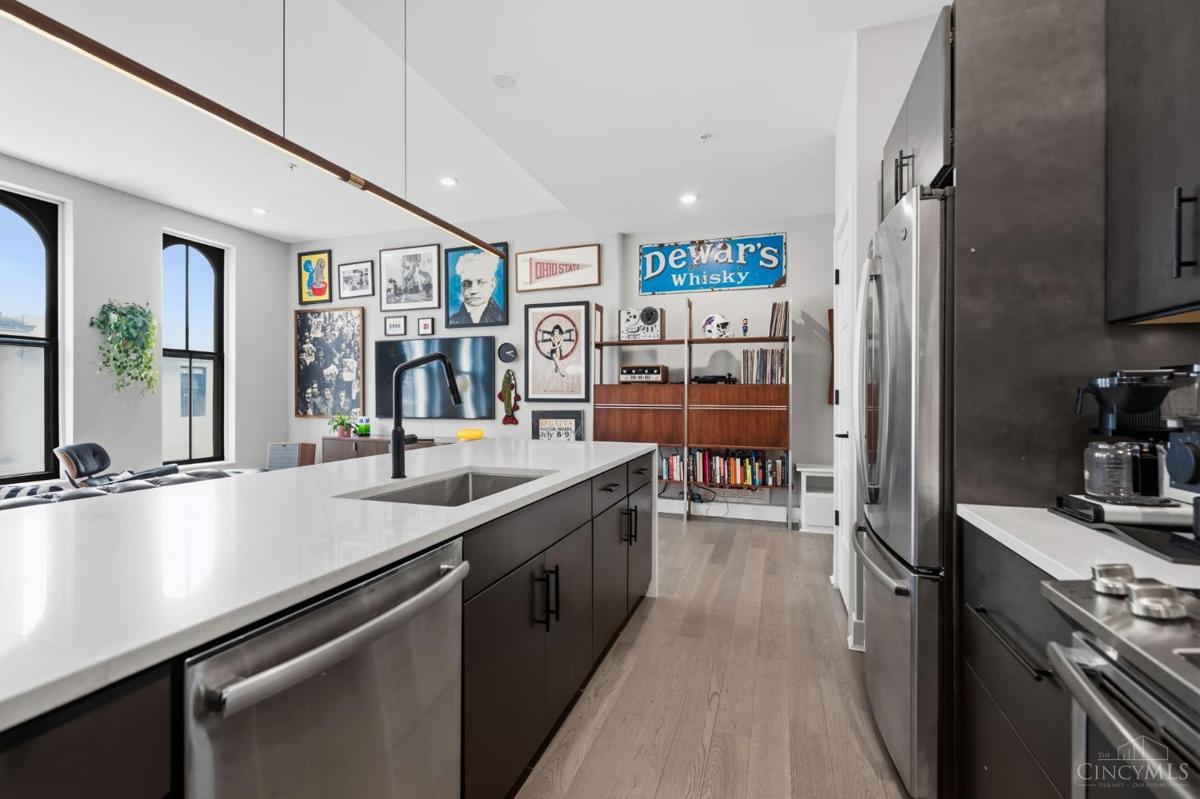 411 Plum Street #303 - 5