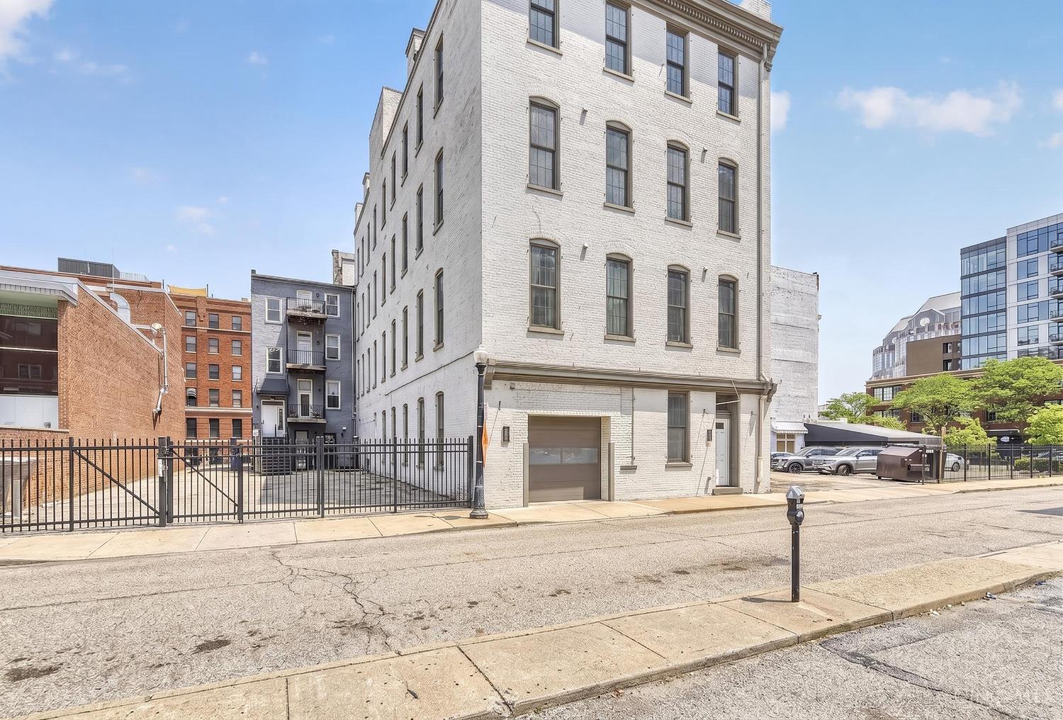 813 Broadway Street #101 - Main