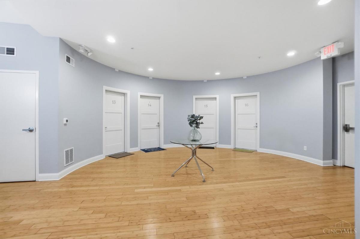 1326 Vine Street #G - 2
