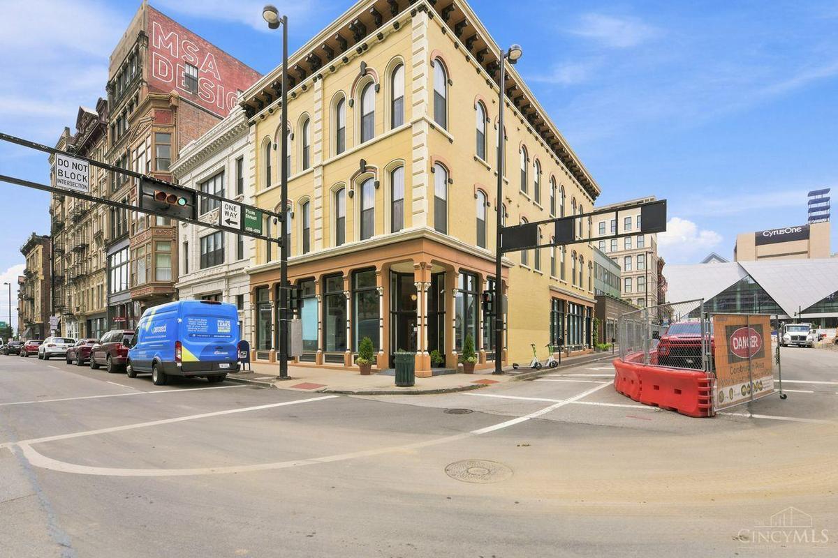 411 Plum Street #203 - 4