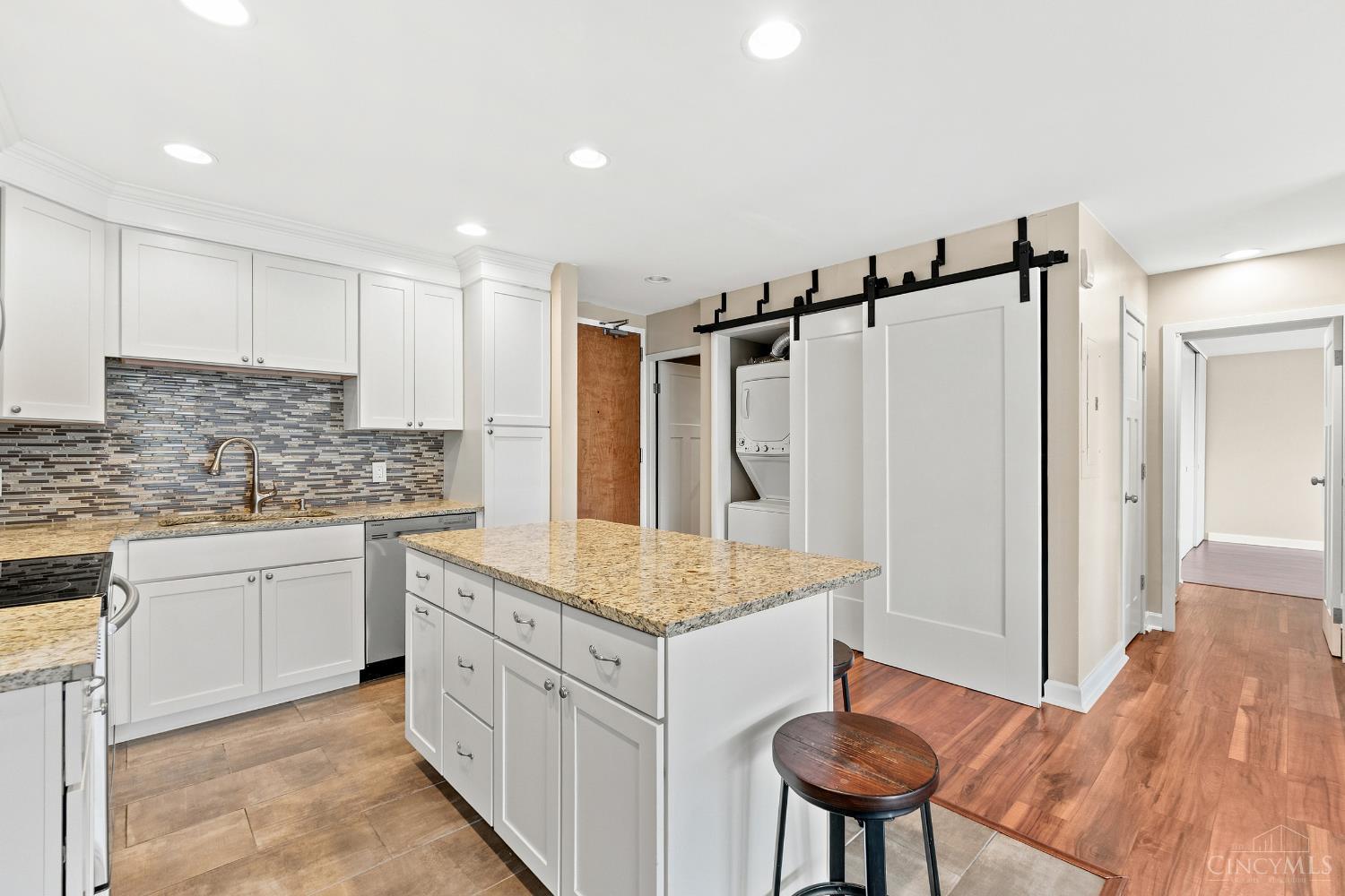 810 Matson Place #305 - Main