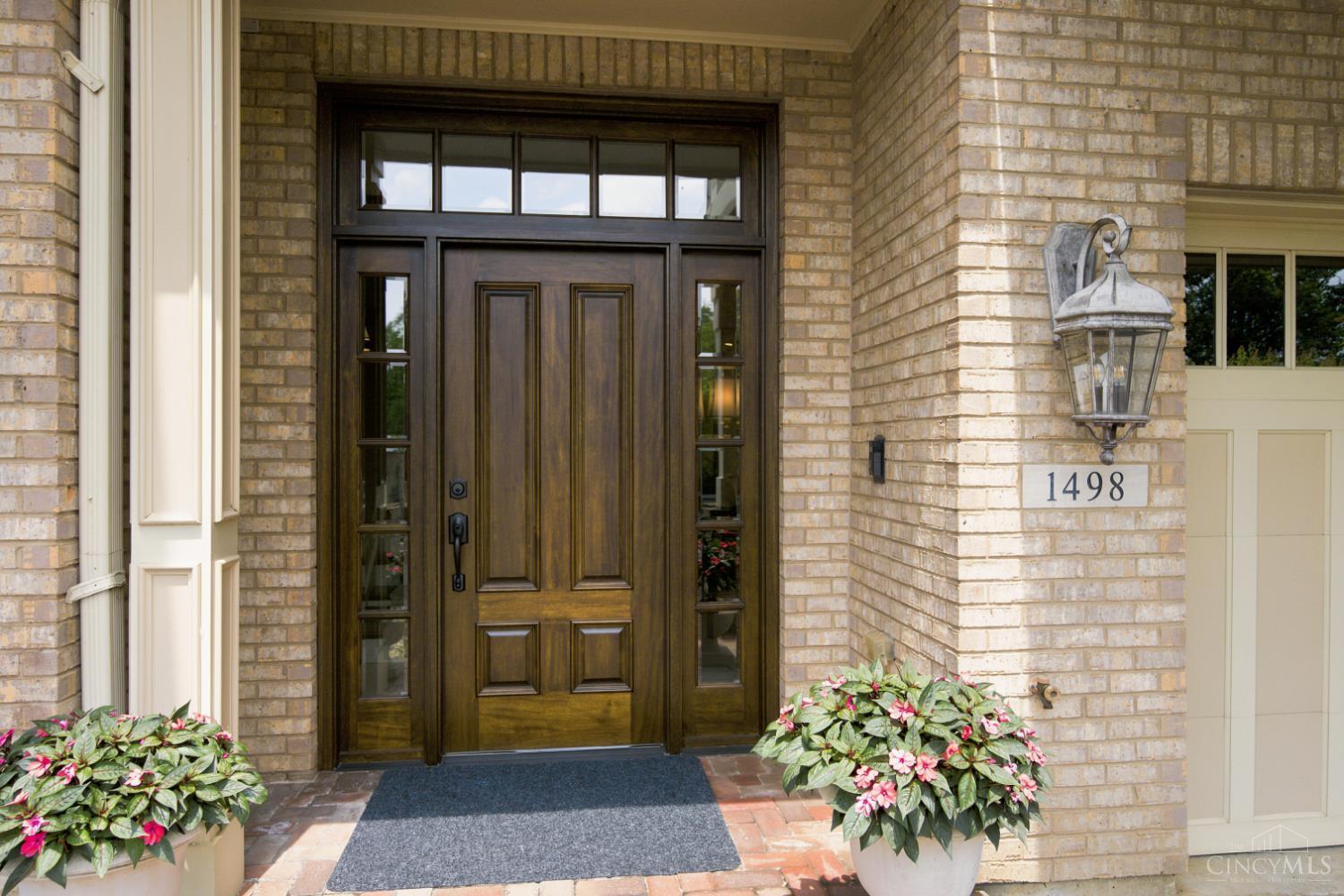 1498 Riverside Drive - Main
